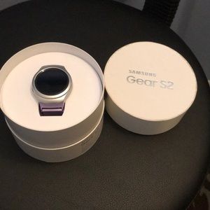 Samsung Gears2 Smart Watch.